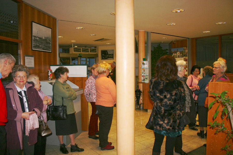 Klick für Vergrößerung Klick für Vergrößerung