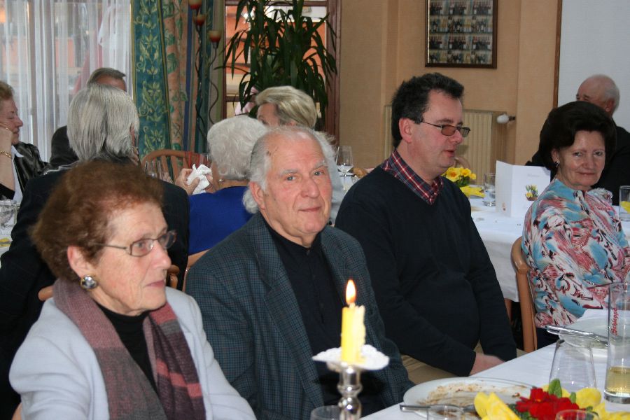 Klick für Vergrößerung Klick für Vergrößerung