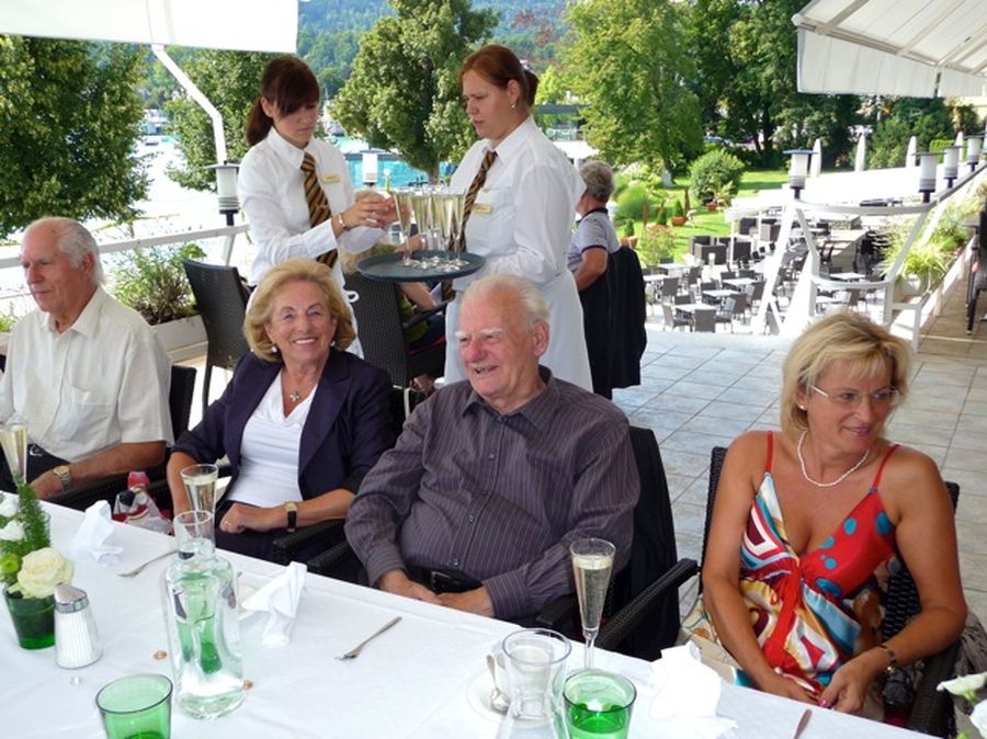 Klick für Vergrößerung Klick für Vergrößerung