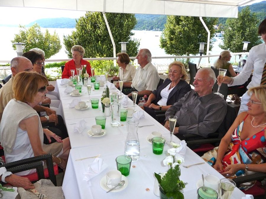 Klick für Vergrößerung Klick für Vergrößerung