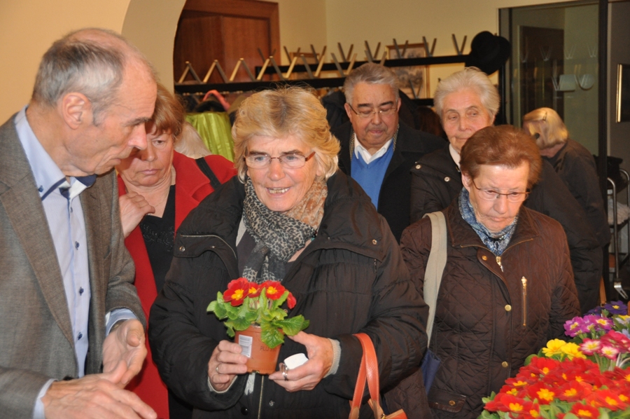 Klick für Vergrößerung Klick für Vergrößerung