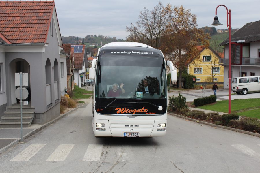 Klick für Vergrößerung Klick für Vergrößerung