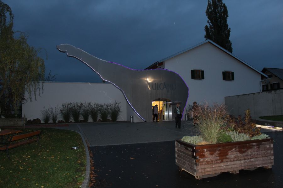 Klick für Vergrößerung Klick für Vergrößerung