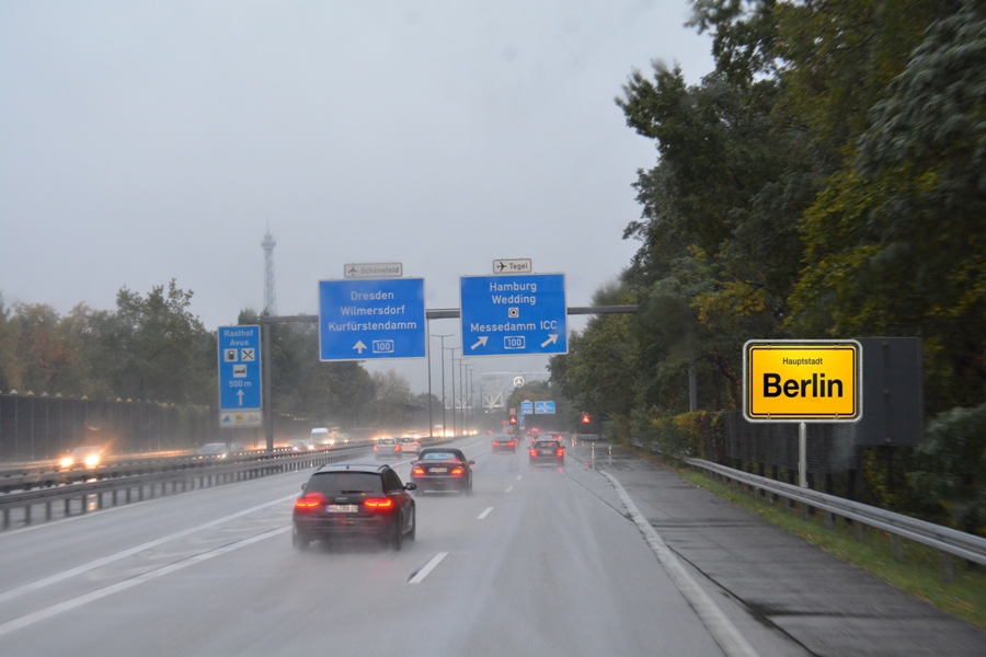 Klick für Vergrößerung Klick für Vergrößerung