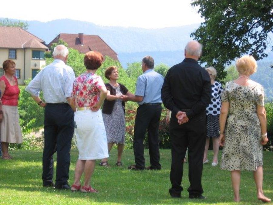 Klick für Vergrößerung Klick für Vergrößerung