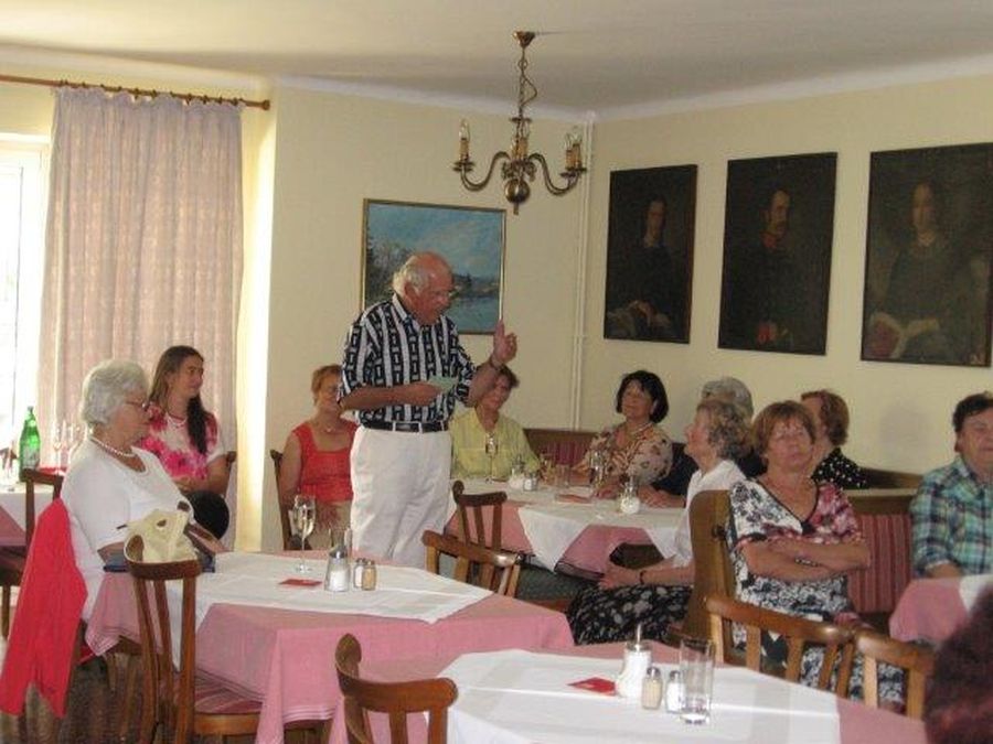 Klick für Vergrößerung Klick für Vergrößerung