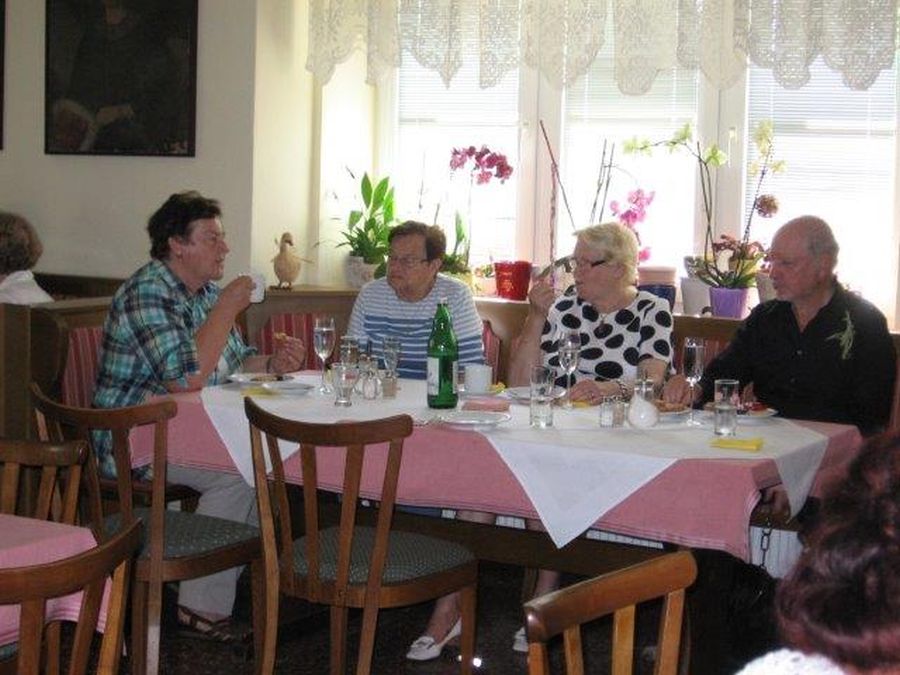 Klick für Vergrößerung Klick für Vergrößerung