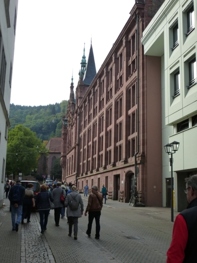 Klick für Vergrößerung Klick für Vergrößerung