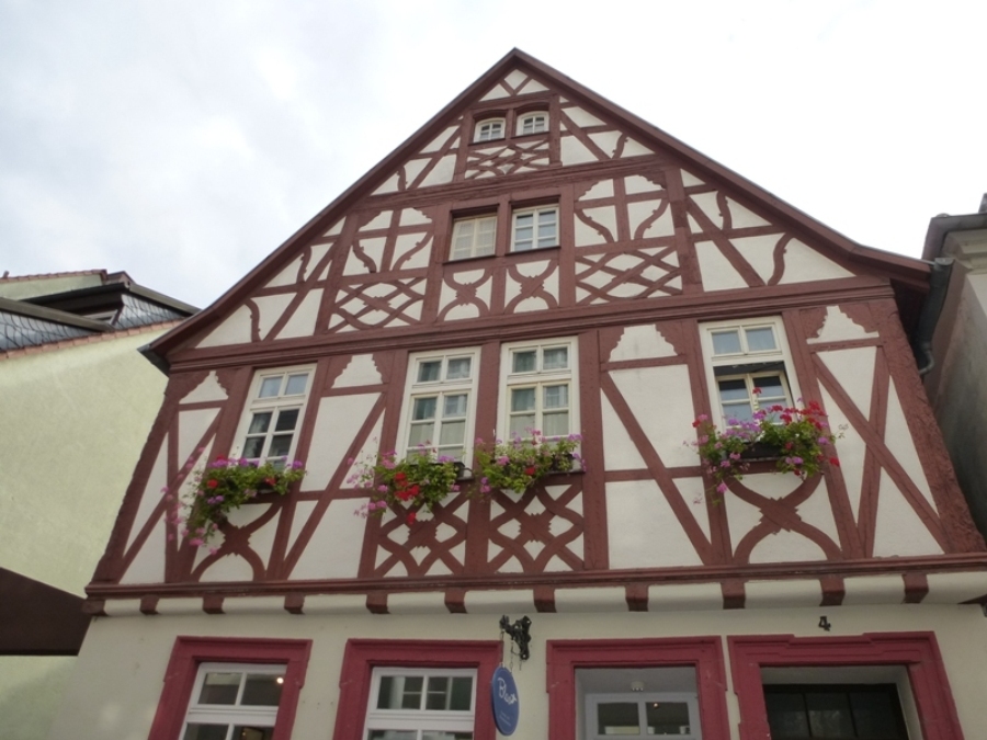 Klick für Vergrößerung Klick für Vergrößerung