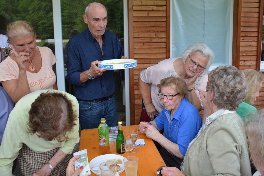 Klick für Vergrößerung Klick für Vergrößerung