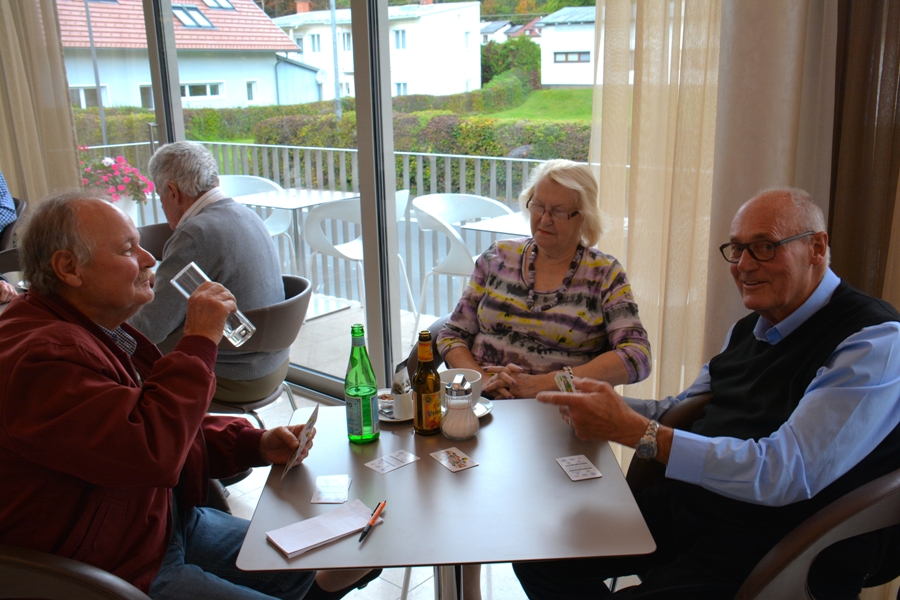 Klick für Vergrößerung Klick für Vergrößerung