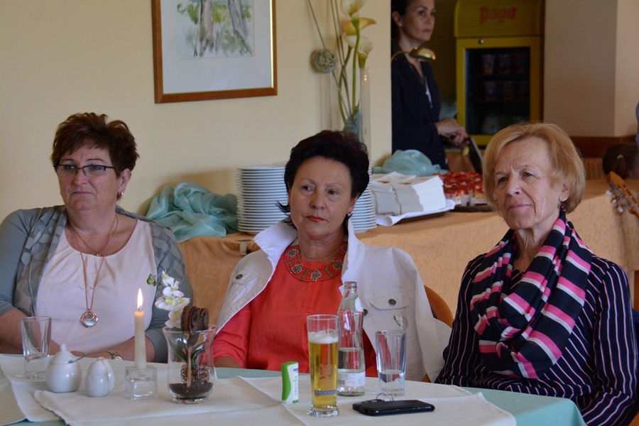 Klick für Vergrößerung Klick für Vergrößerung