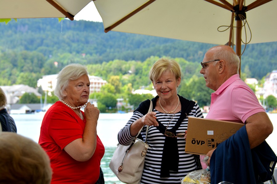 Klick für Vergrößerung Klick für Vergrößerung